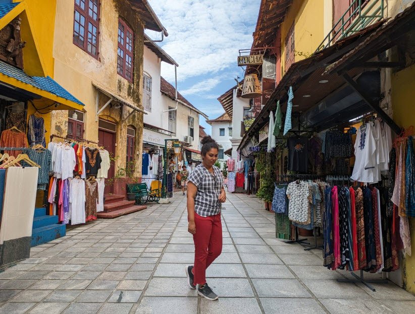 Jew Town Fort Kochi, Ernakulam, Kerala - Vushii.com